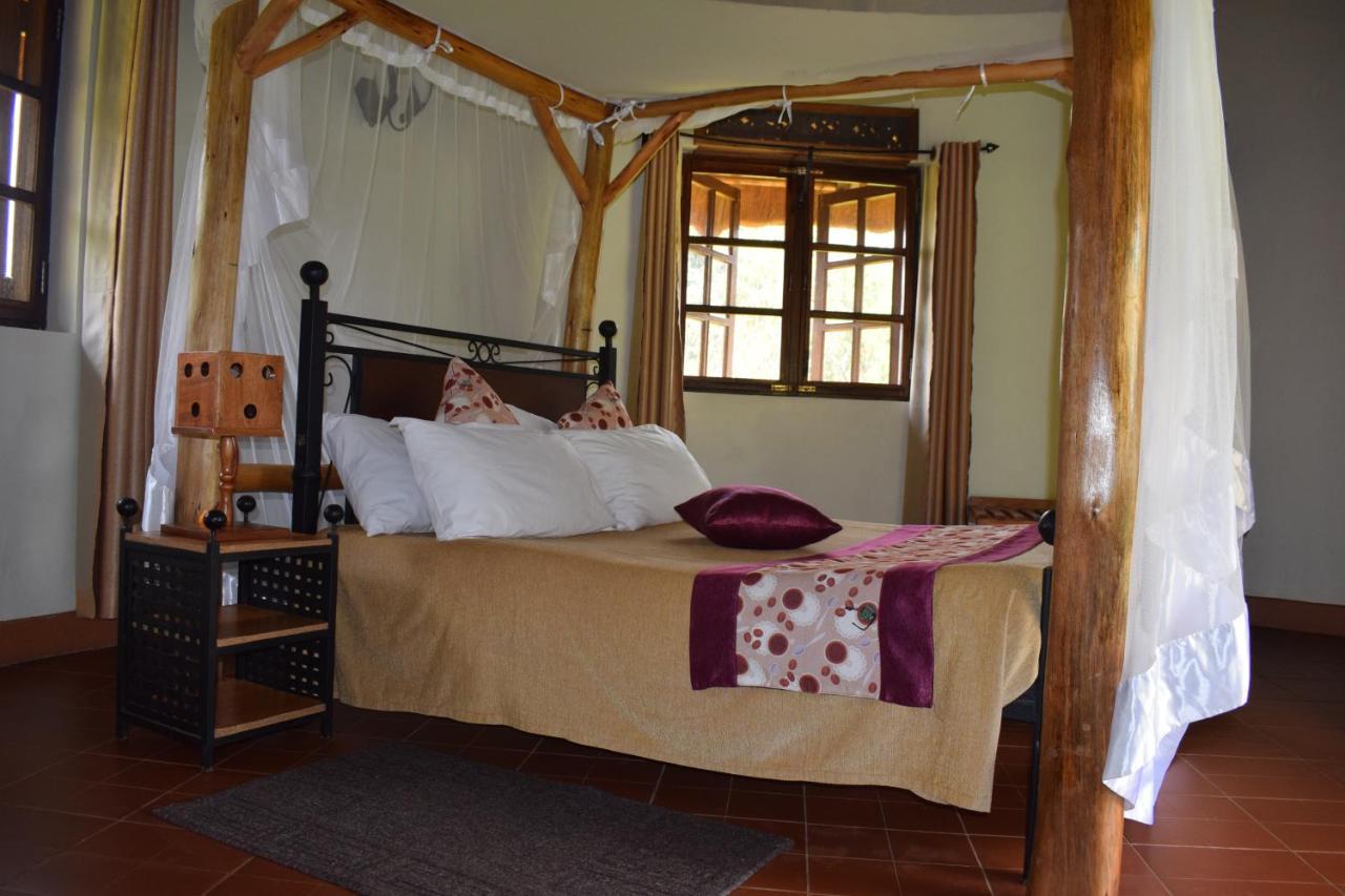 Kibale Guest Cottages Fort Portal Exteriér fotografie